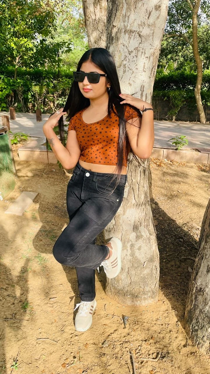 Khushi Pandey ( I Am Self) – Indian escort in Jaipur — 1 / 4