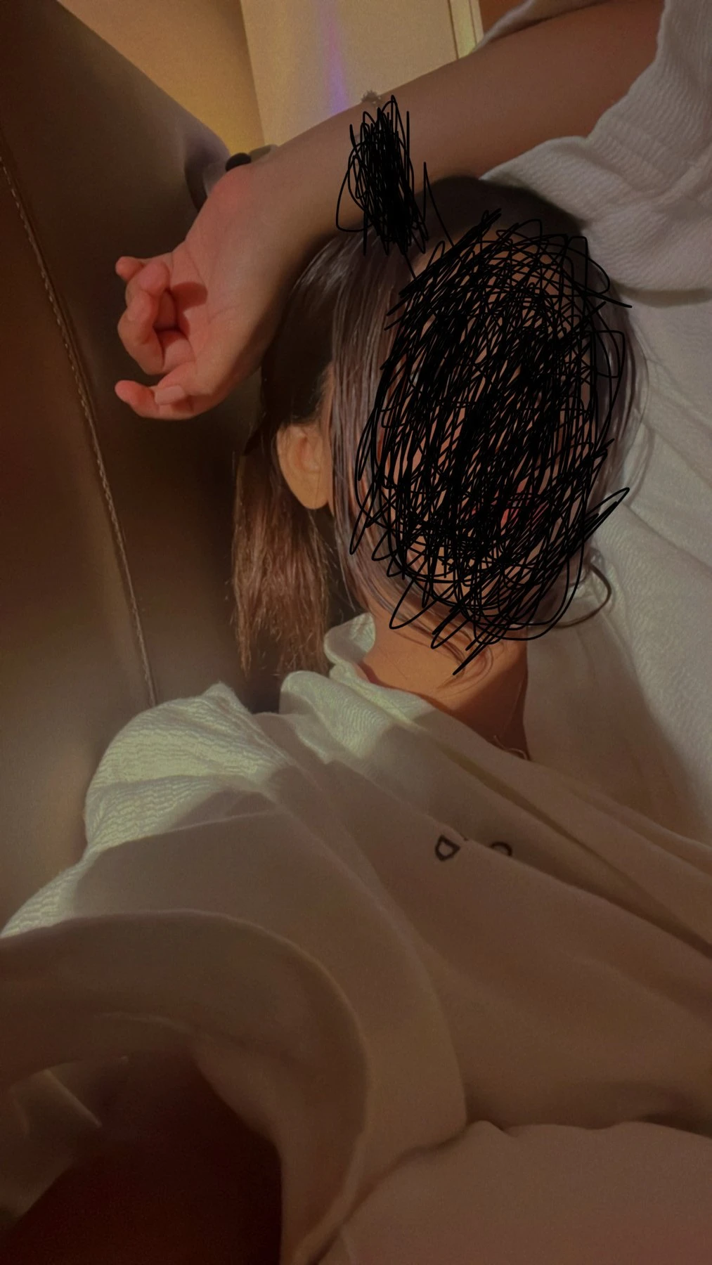 Ritika – Indian escort in Mumbai — 2 / 3