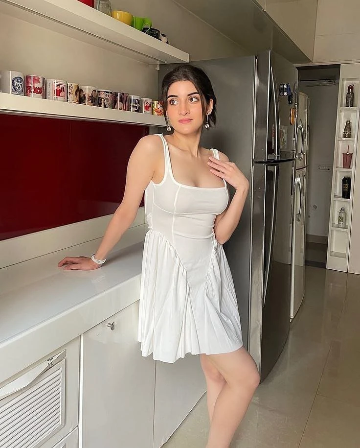 Ridhi Patil Kalyan Dombivli Available – Indian escort in Kalyan — 3 / 5