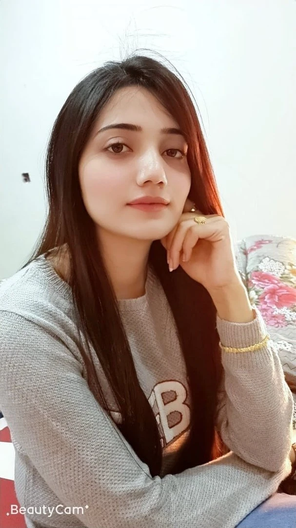 Amina Call Girls – Pakistani escort in Karāchi — 6 / 11