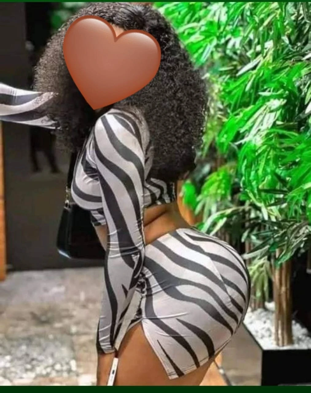 Sweet African Ayla Newly arrived {Cams} – Tanzanian escort in Kochi, Escort, Kochi