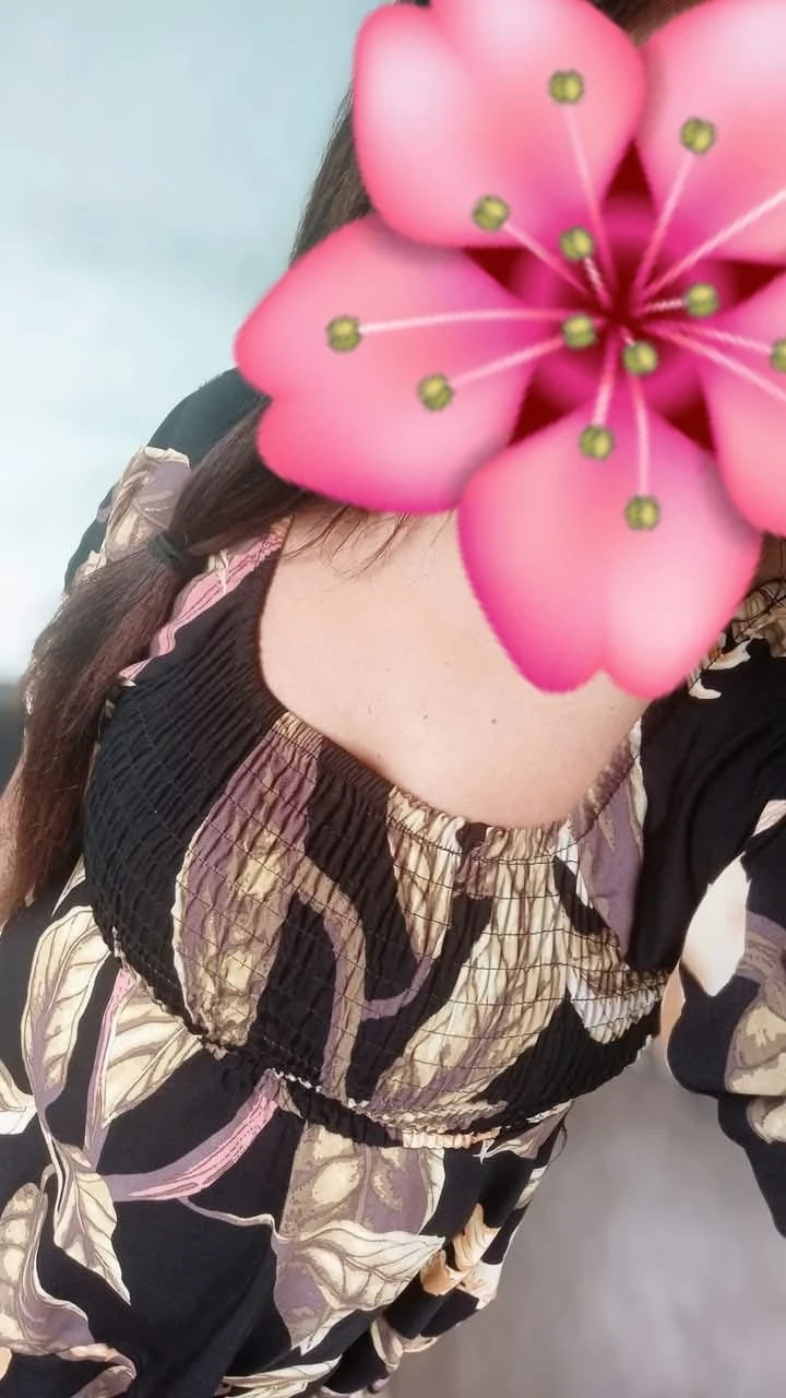 Shehani – Sri Lankan escort in Colombo — 7 / 8