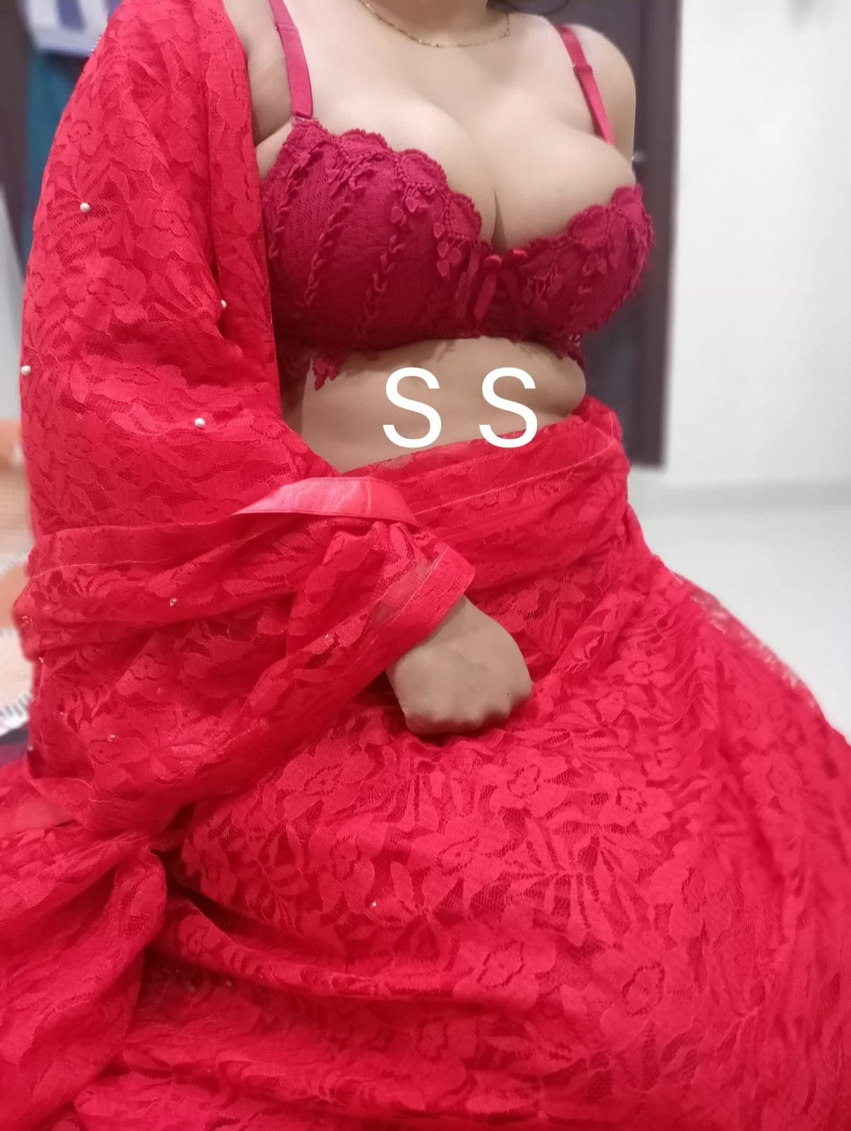 No Agent Direct real meet available – Indian escort in Hyderabad — 3 / 6