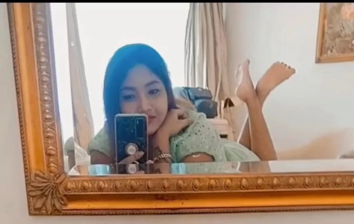 Vamika – Indian escort in Mumbai — 6 / 7