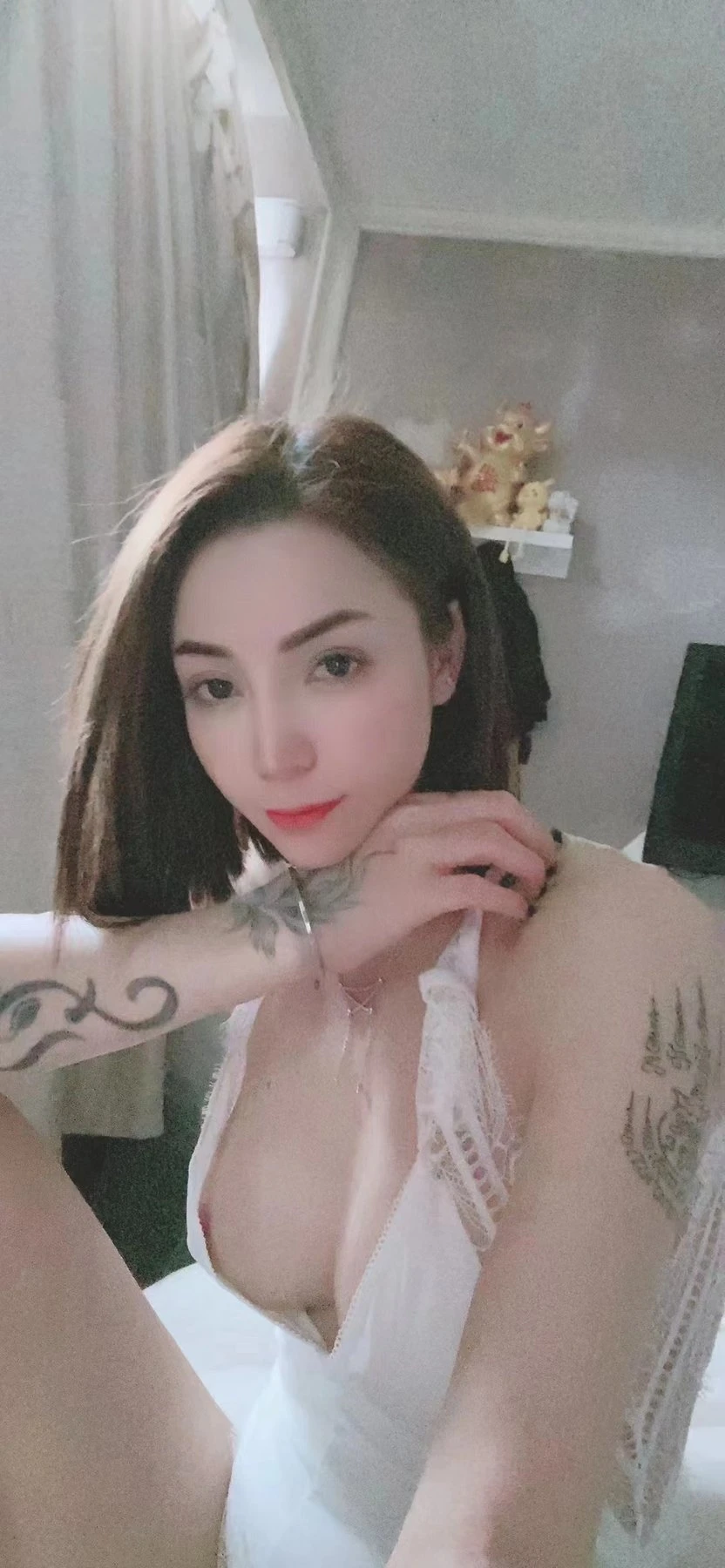 Doris22 – Singaporean escort in Ho Chi Minh City — 4 / 11