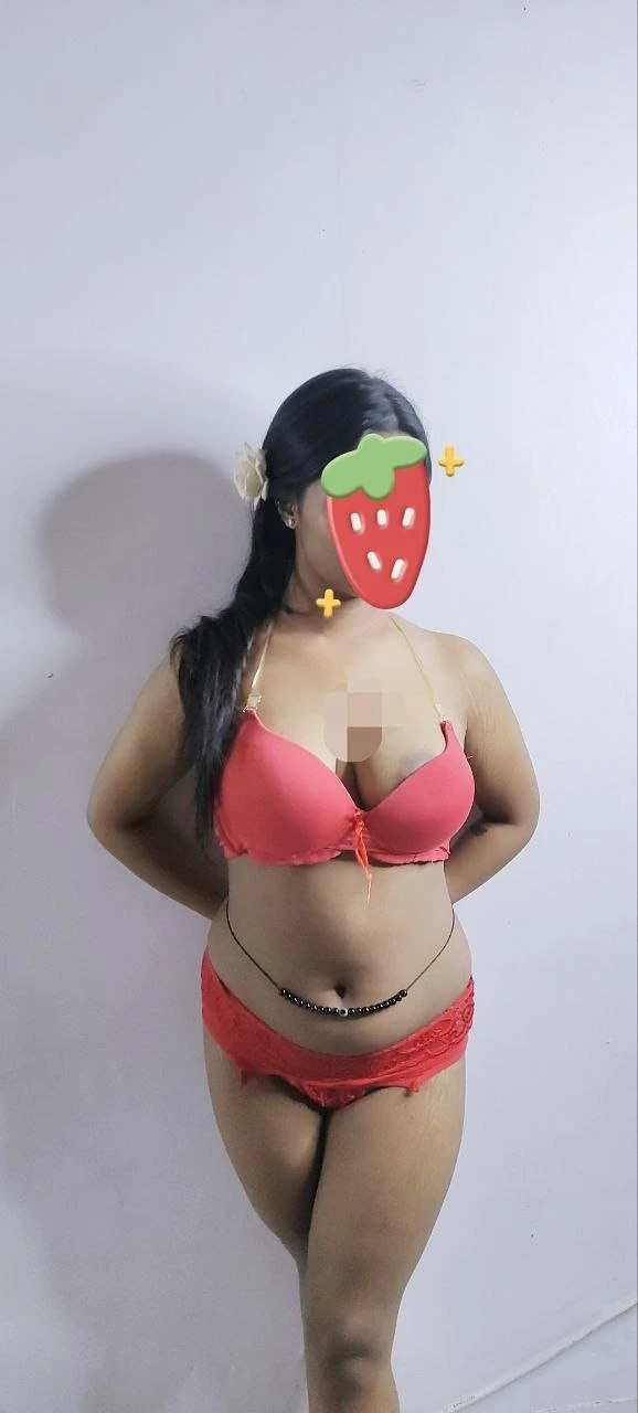 Misstre vidhi BDSM with meet cam – Indian escort in New Delhi — 23 / 27