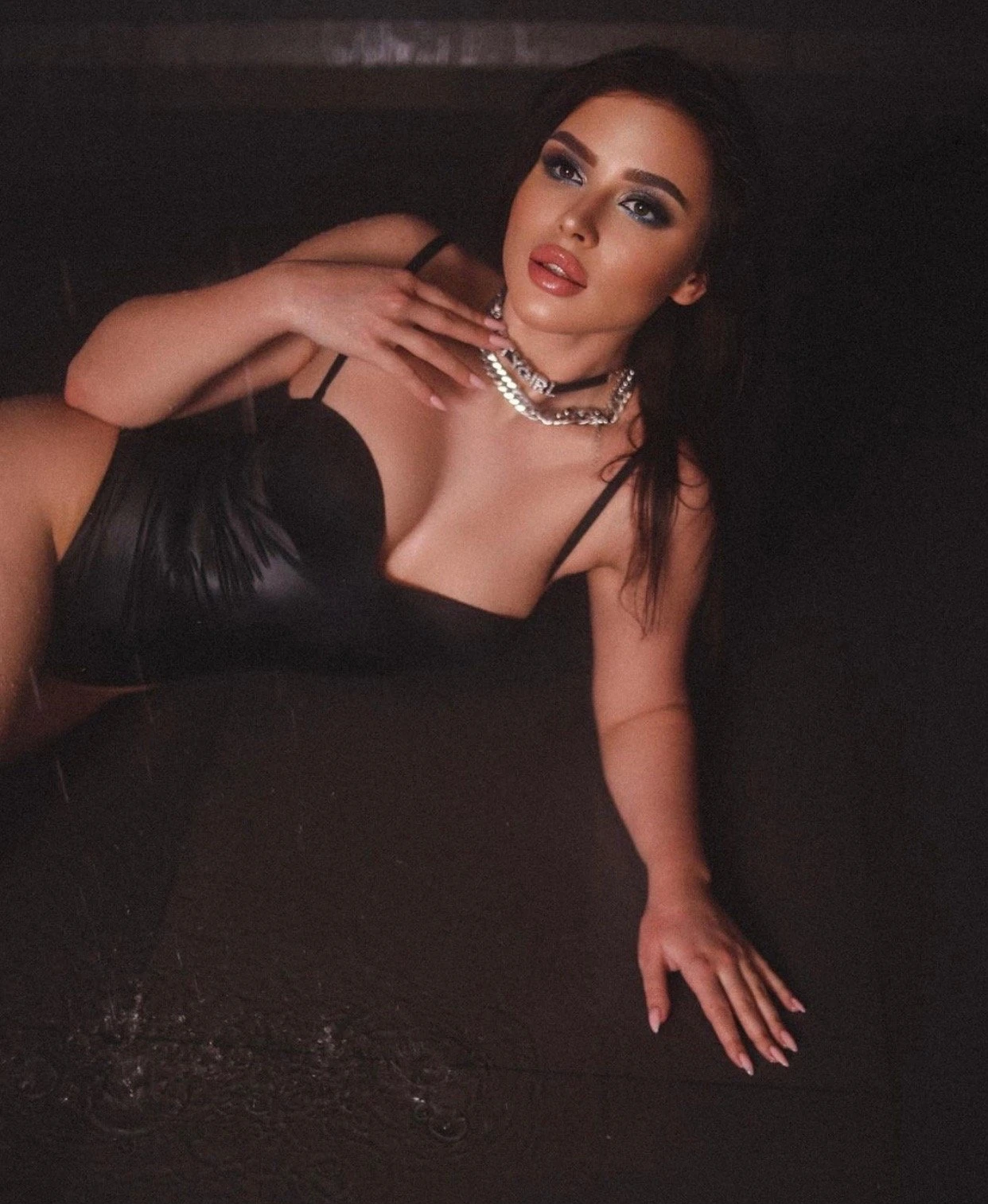 Anna – Ukrainian escort in Kiev — 4 / 5