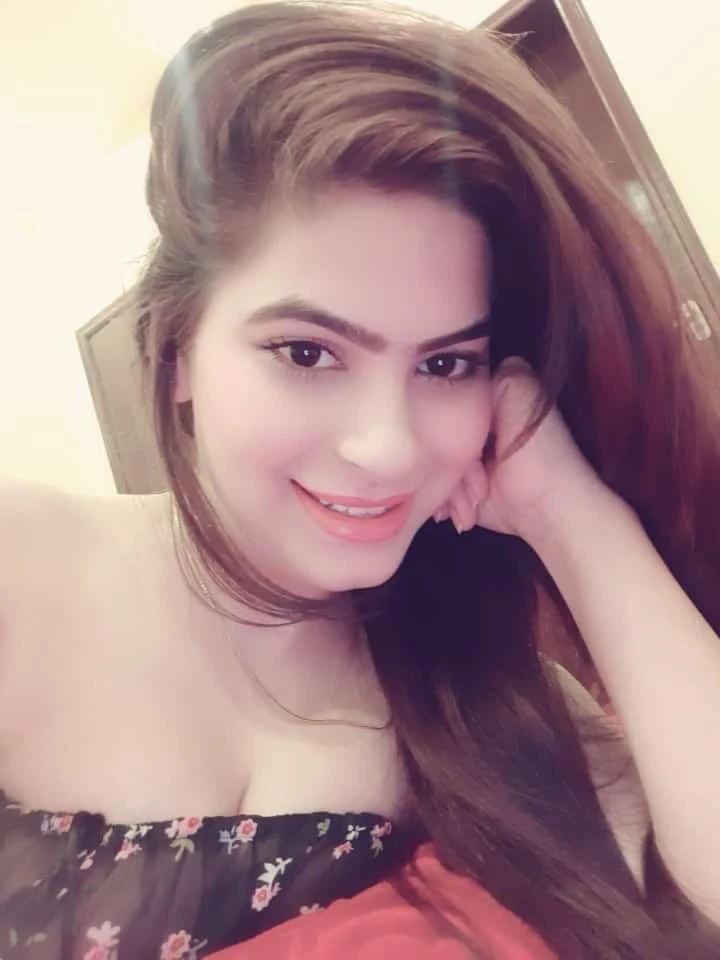 Nealam Shah – Pakistani escort in Islamabad — 6 / 11