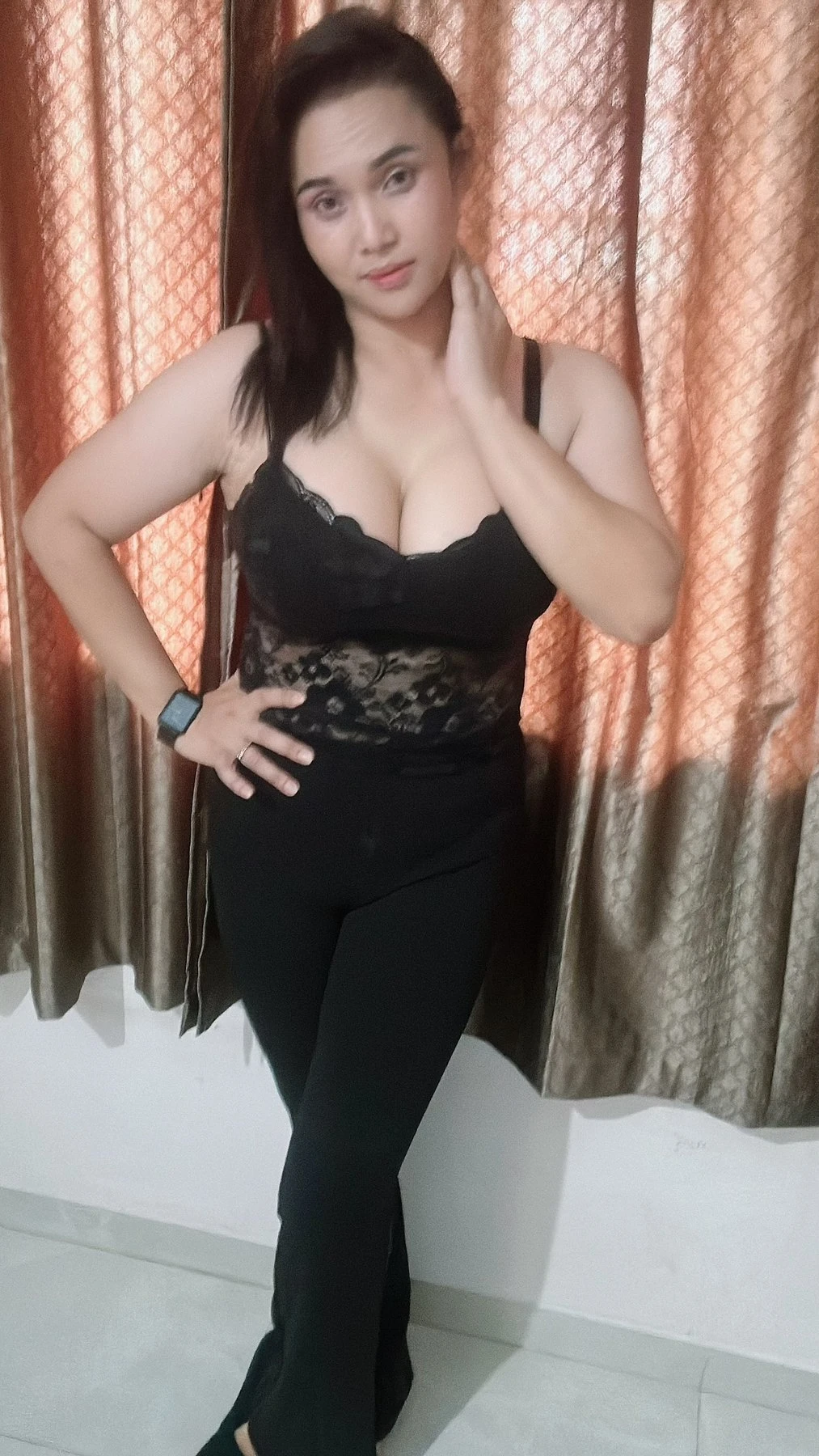 Nana – Thai adult performer in Pune — 3 / 4