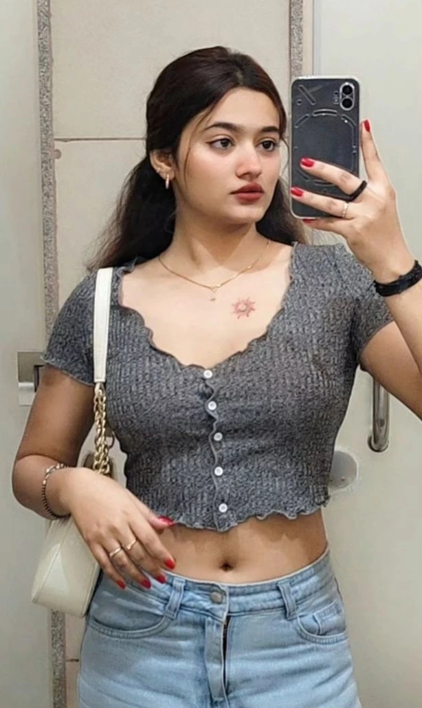 Janvi – Indian escort in Pune — 2 / 4