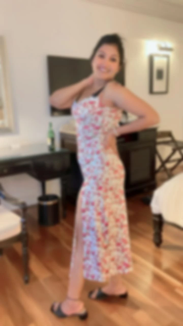 Independent Sakshi – Indian escort in Mumbai — 1 / 2