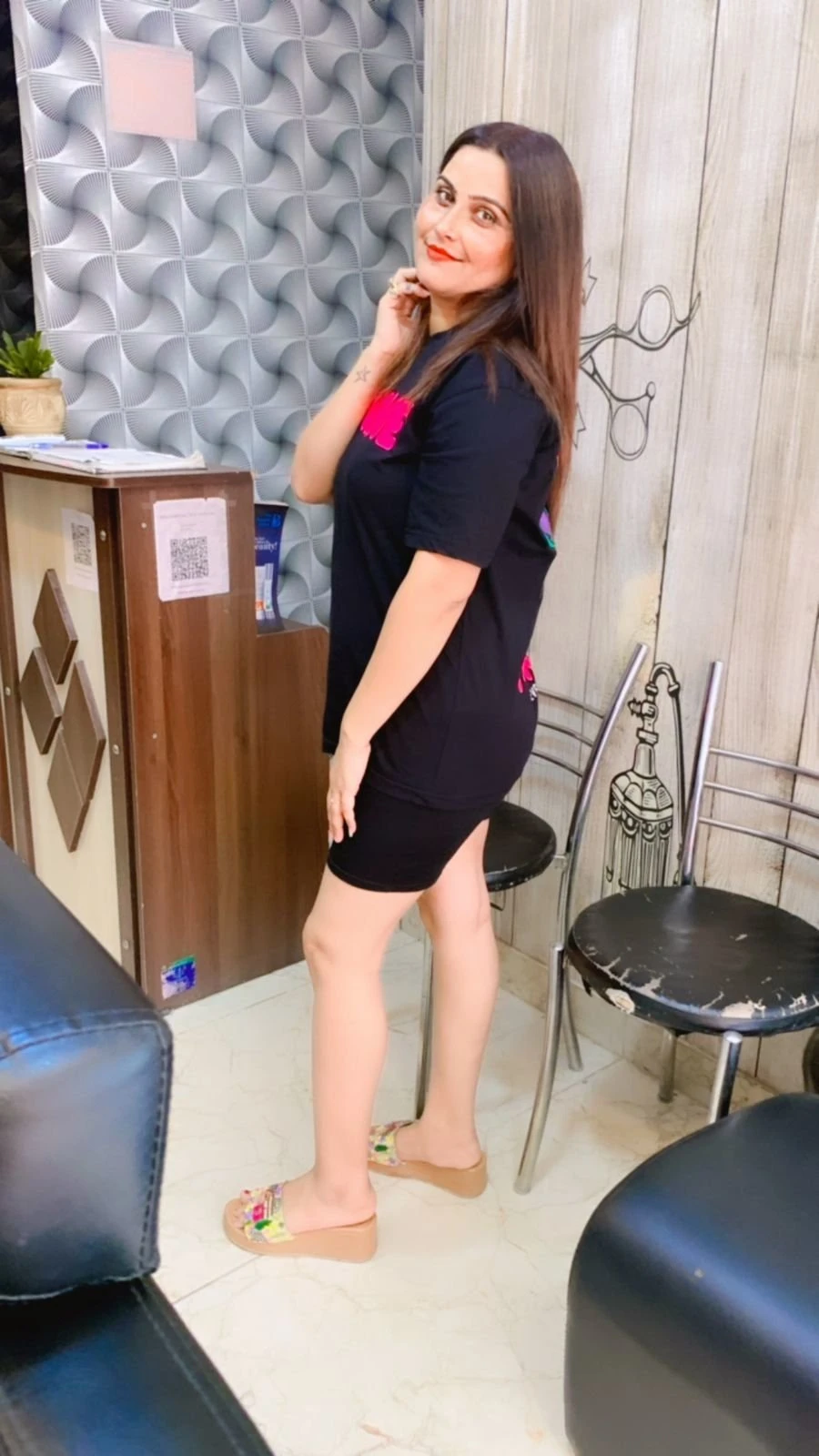 Khyati Singh (Housewife) – Indian escort in Patna — 6 / 9