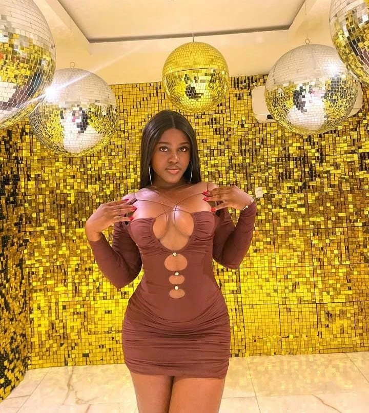 QUEEN, HOT SEX EXPERT – South African escort in Noida — 6 / 11