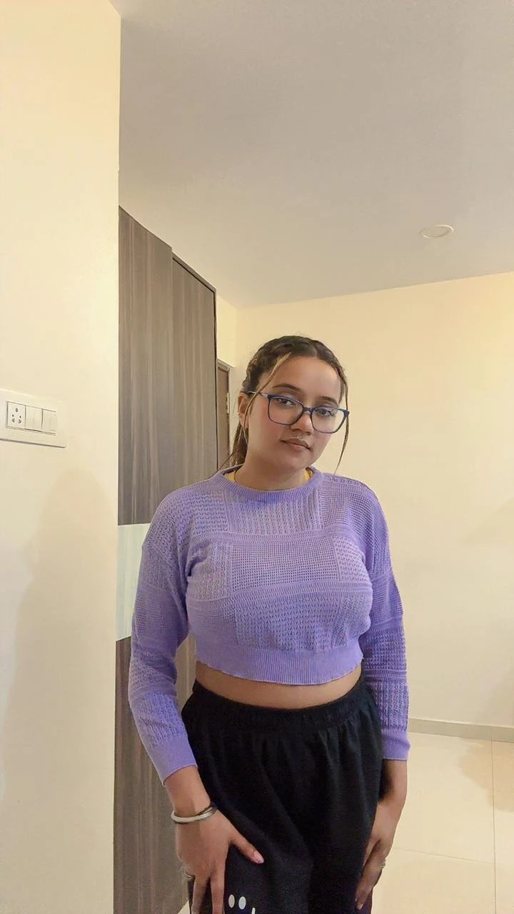 Real Meet and Cam Independent – Indian escort in Mumbai — 3 / 4
