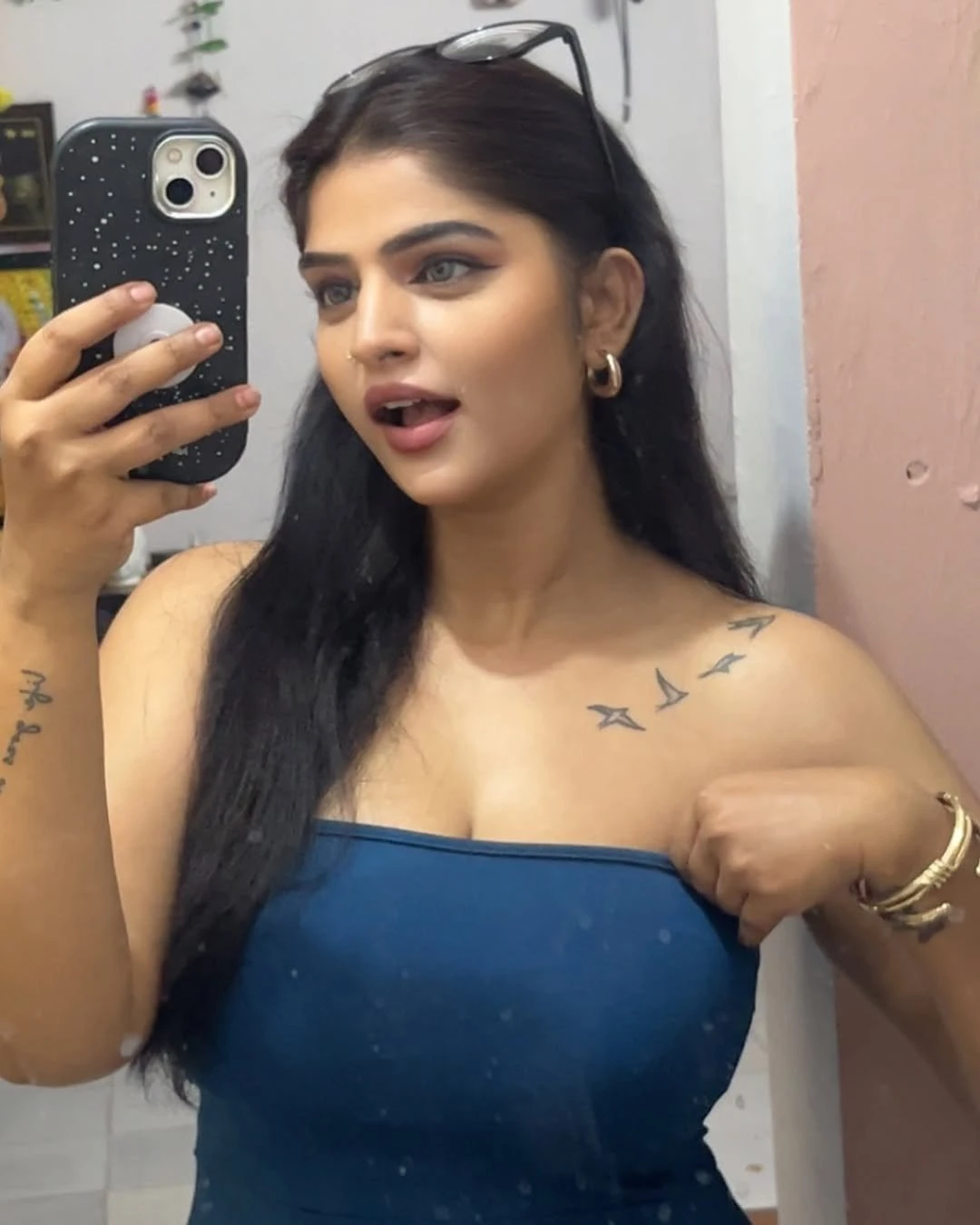 Ayesha – Indian escort in Surat — 1 / 3