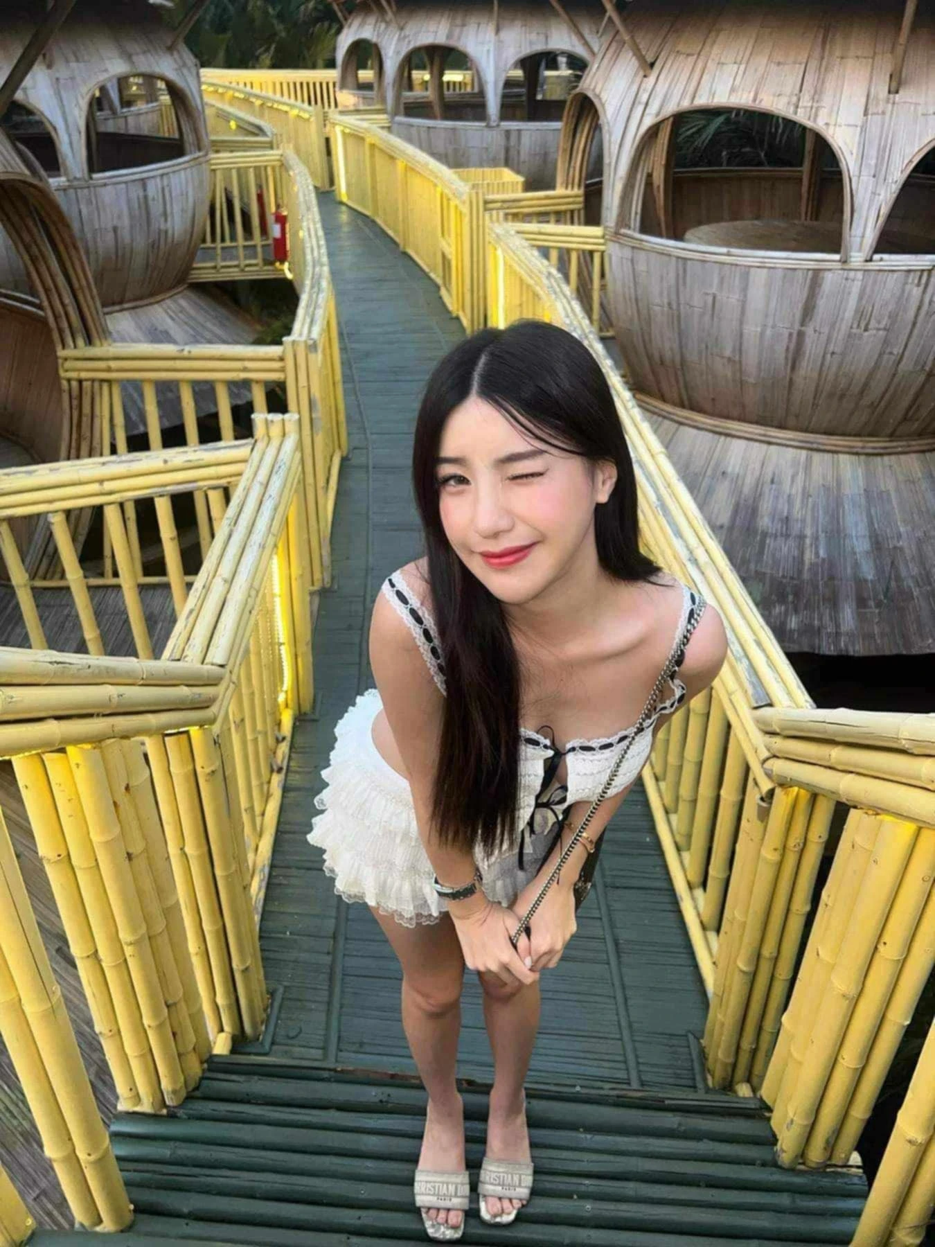 Anny Lee – Vietnamese escort in Seoul — 6 / 25