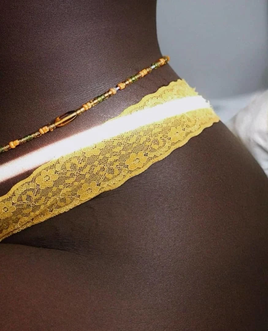 Samantha – Congolese escort in Kampala — 4 / 5