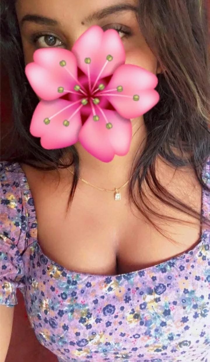 Shenali – Sri Lankan escort in Colombo — 2 / 6