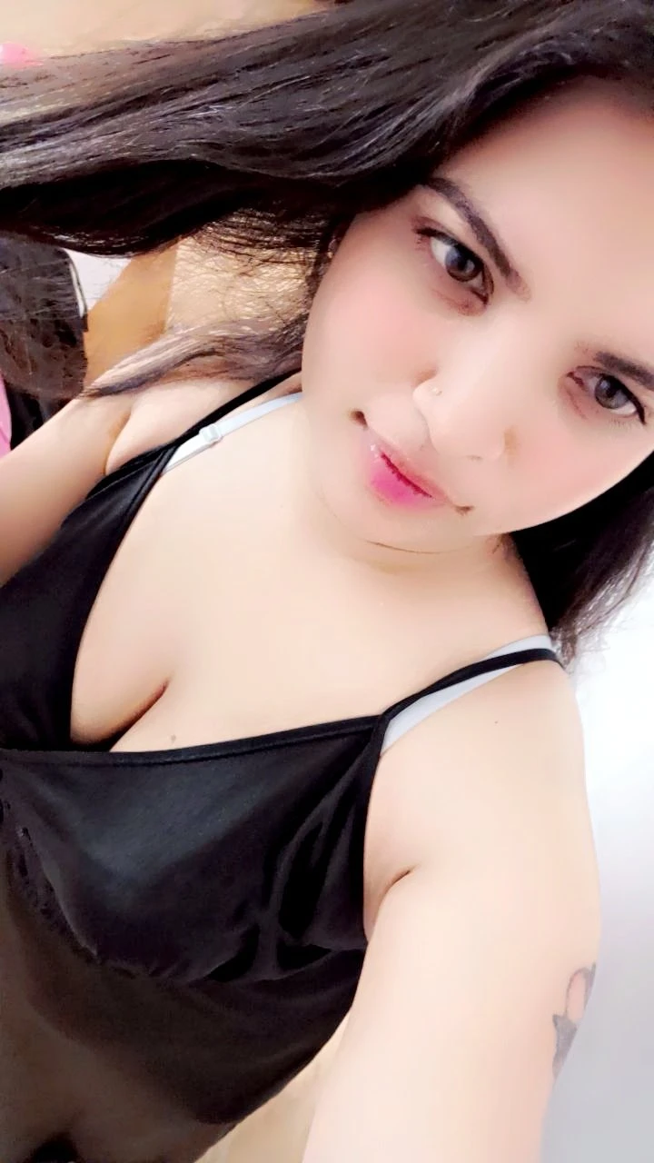 No Advance"s Pay Slim and Tall Priya – Indian escort in Pune — 2 / 4