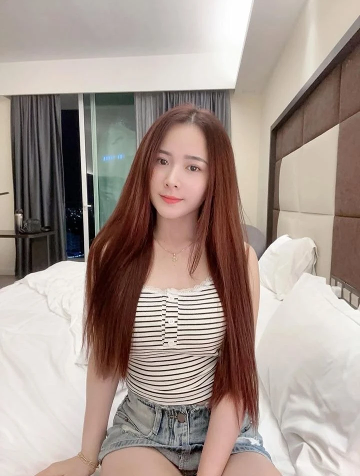Jessica — 7 / 11