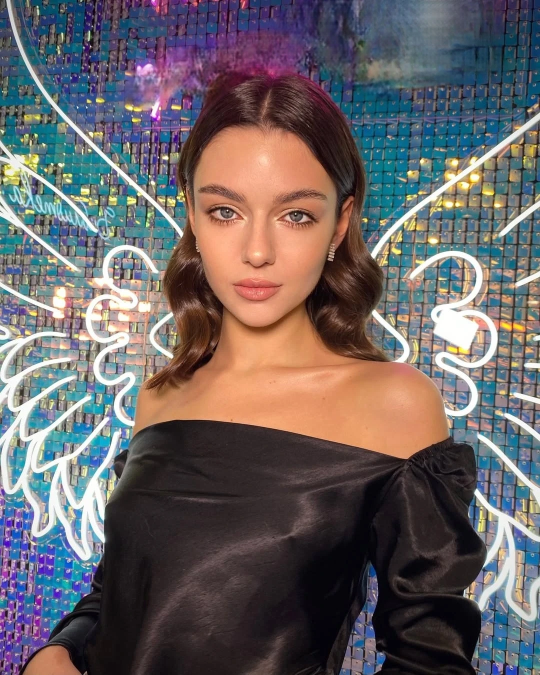LIGEIA, Escort, Paris