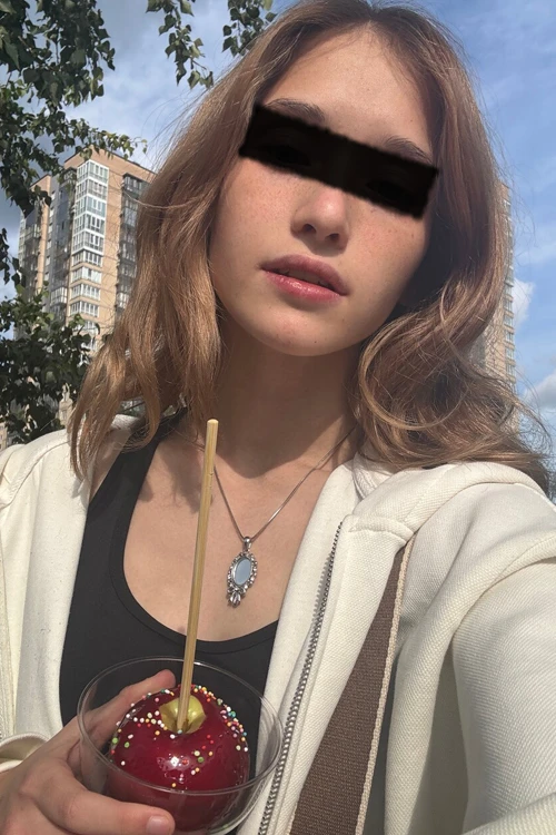 Alison — 3 / 11