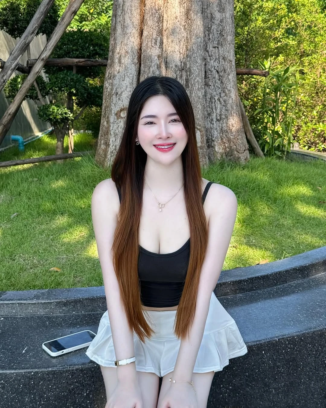 Marselina, Escort, Bali