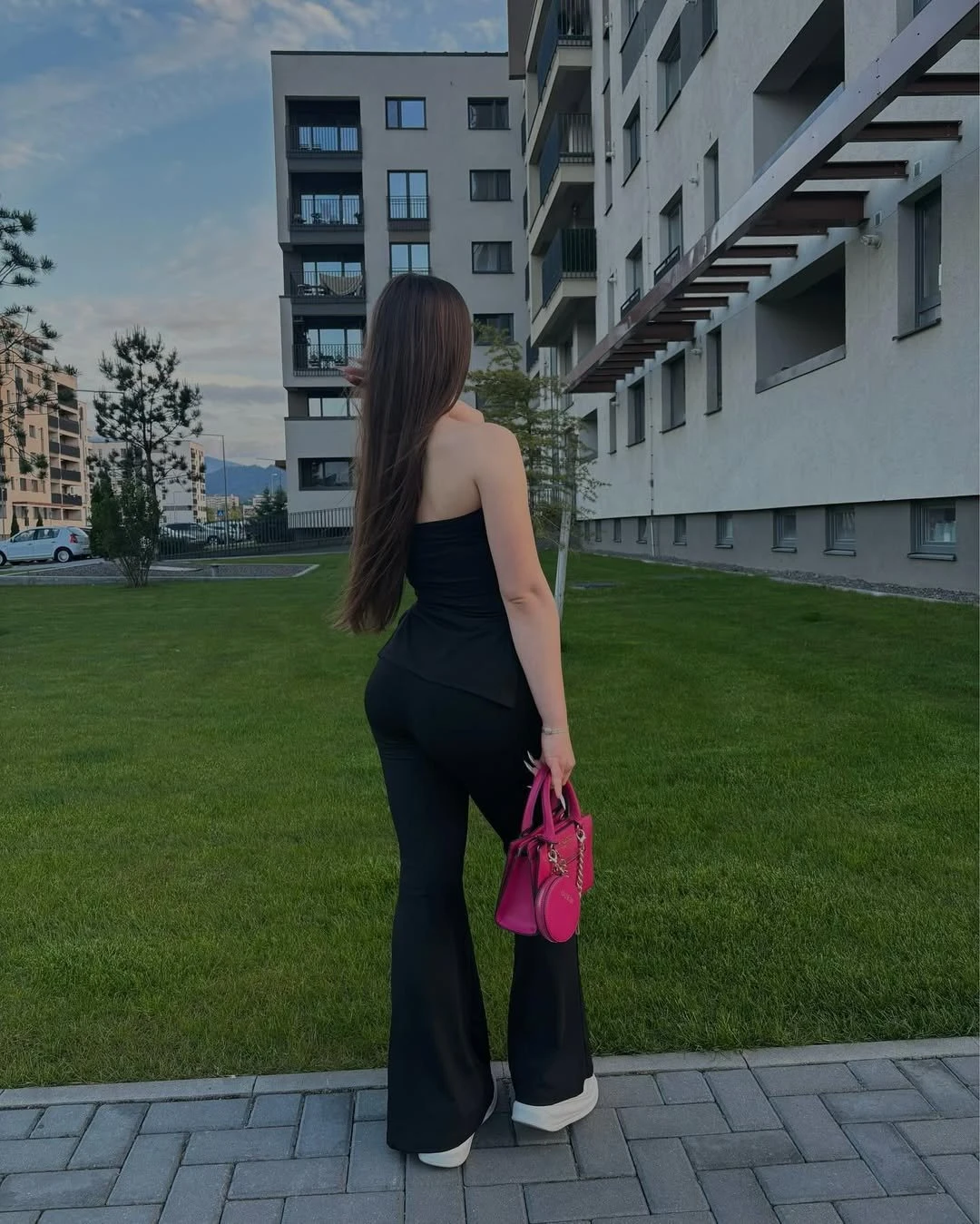 Leilia — 9 / 11