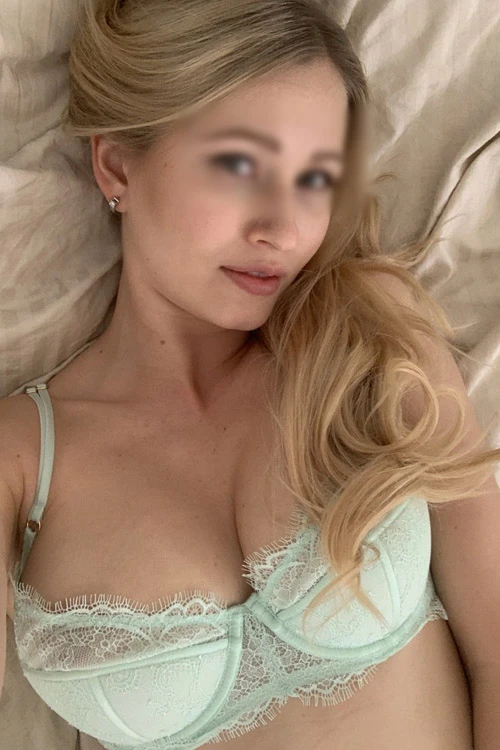 Avril — 6 / 9