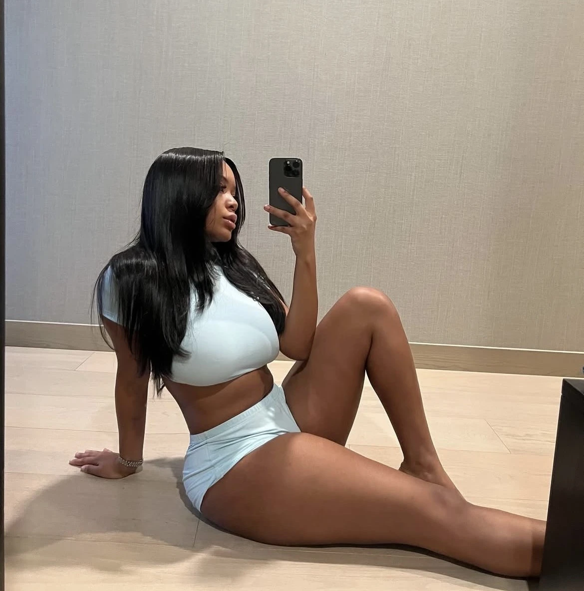 Nastymel_squity — 3 / 6