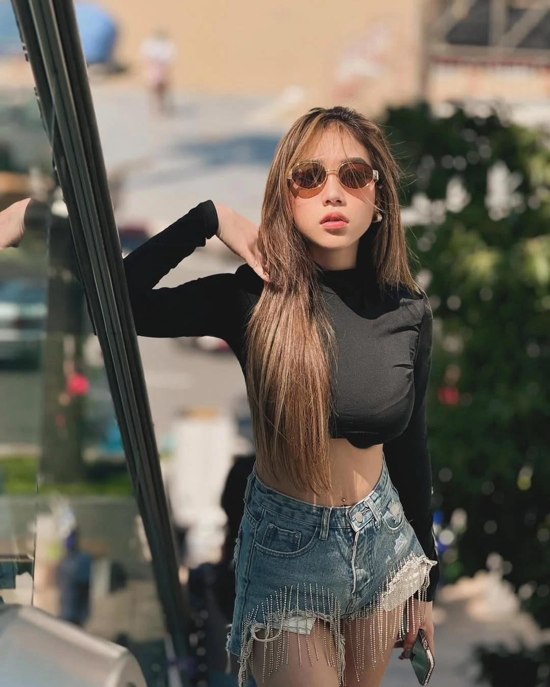 Nona — 2 / 5