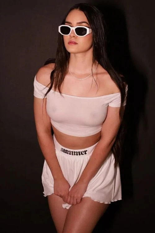Talia — 3 / 5