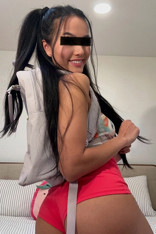 Angela — 6 / 9