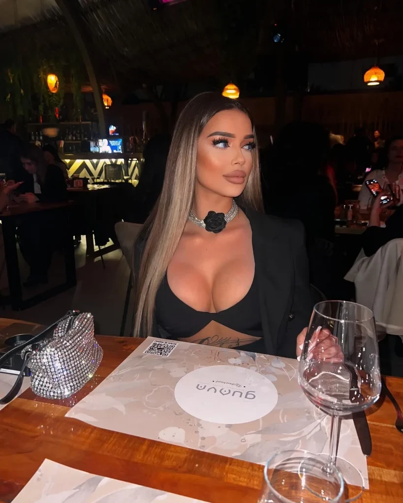 Melaniya — 4 / 7