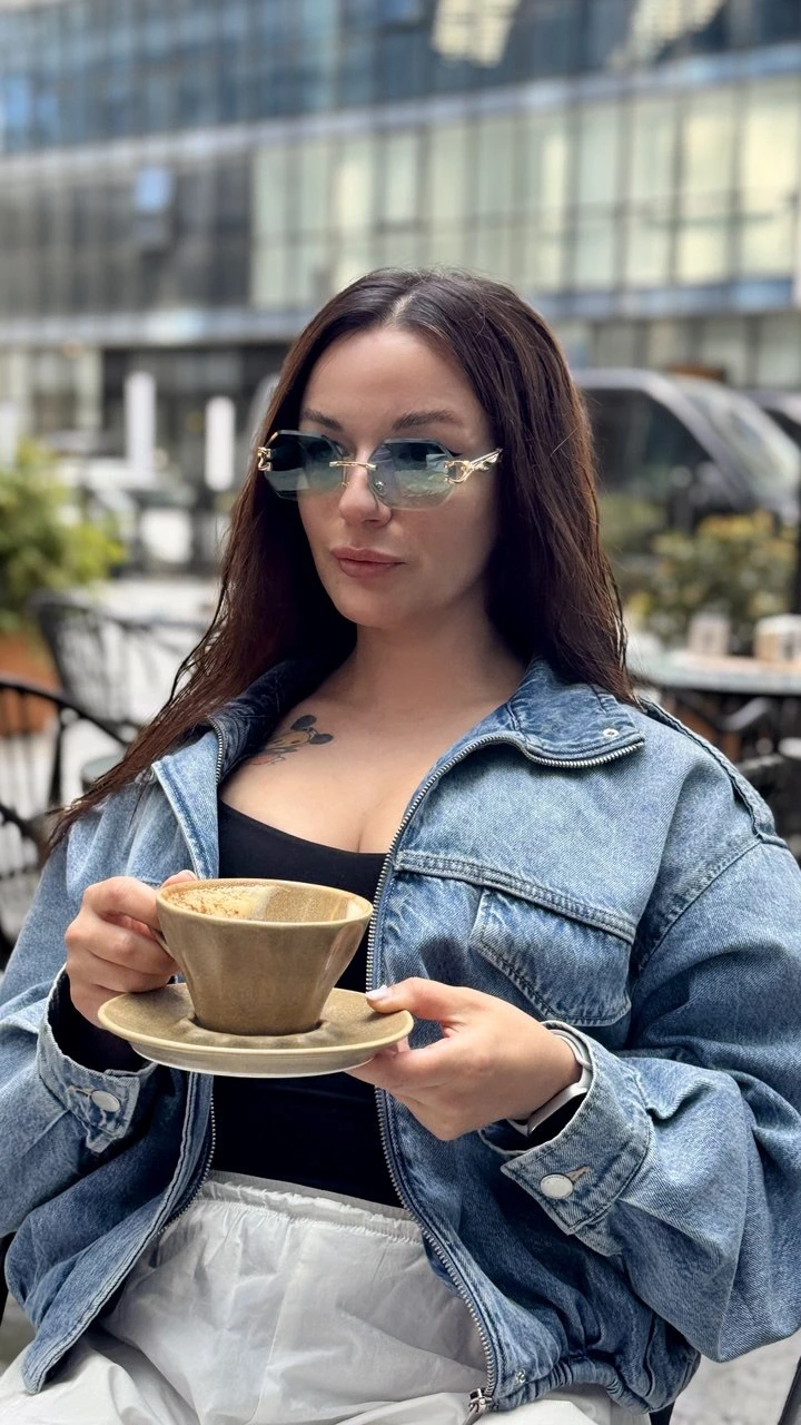 Elina Batumi — 3 / 11