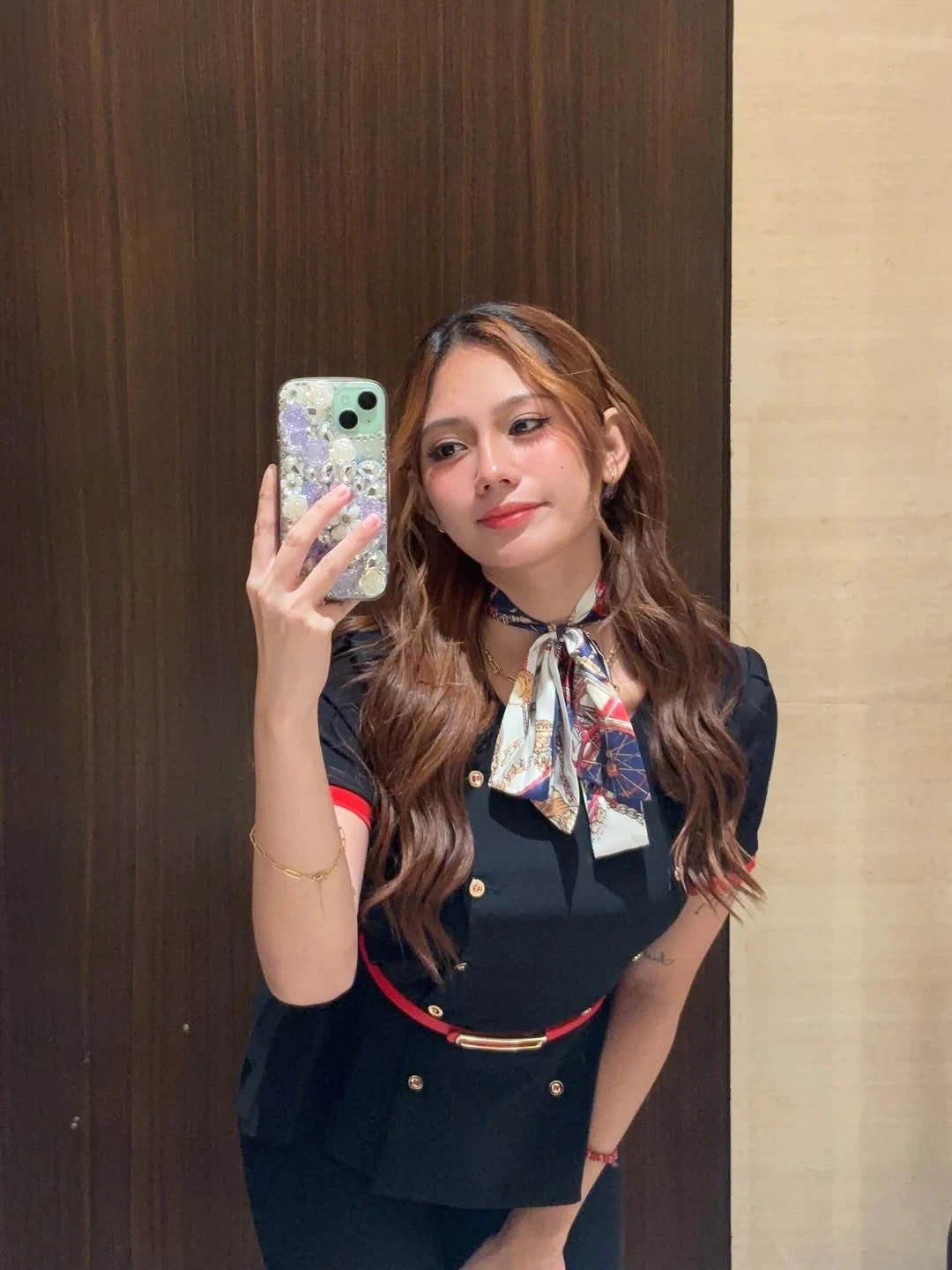 Ivyy — 2 / 4