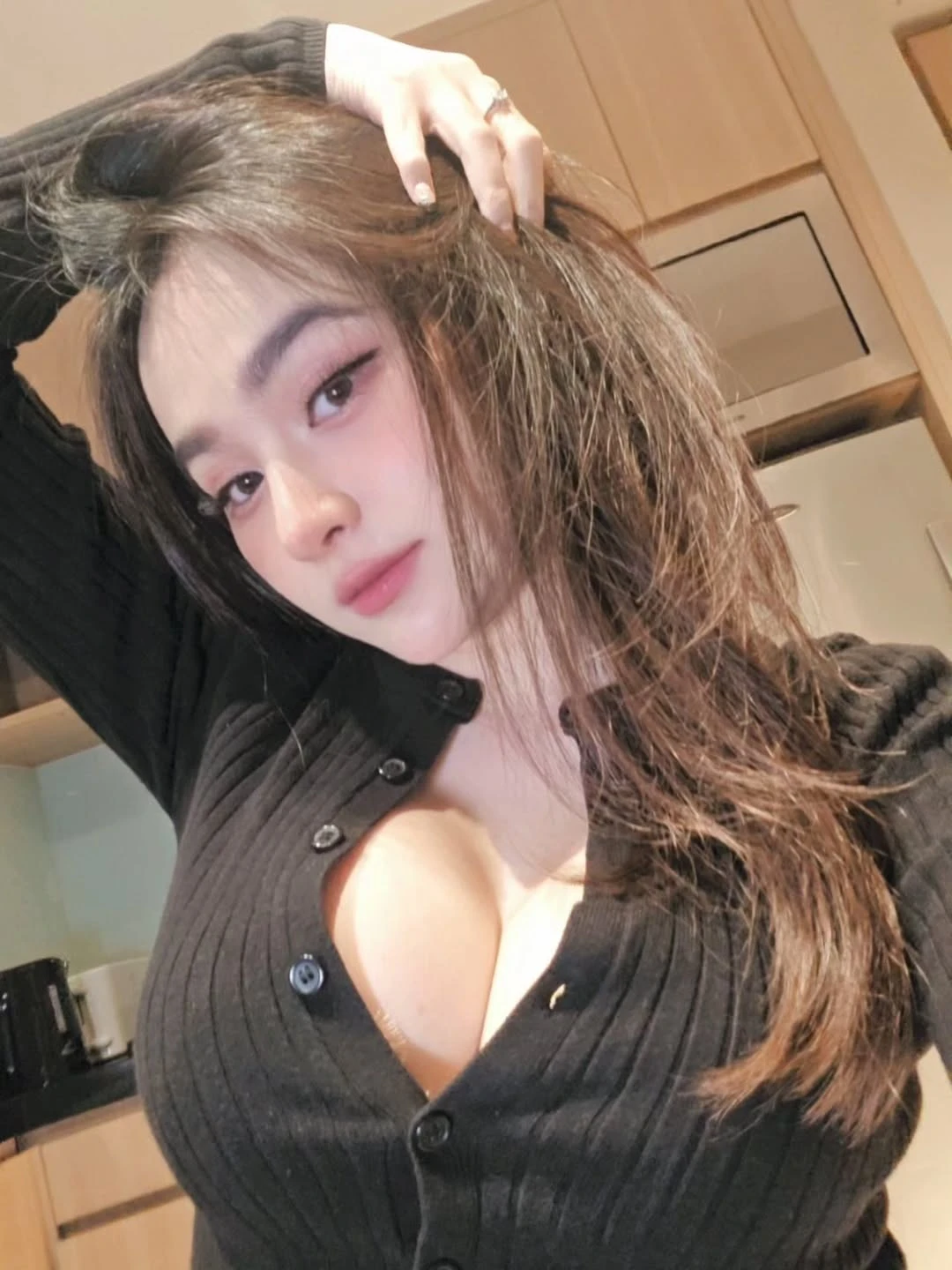 Fika, Escort, Jakarta