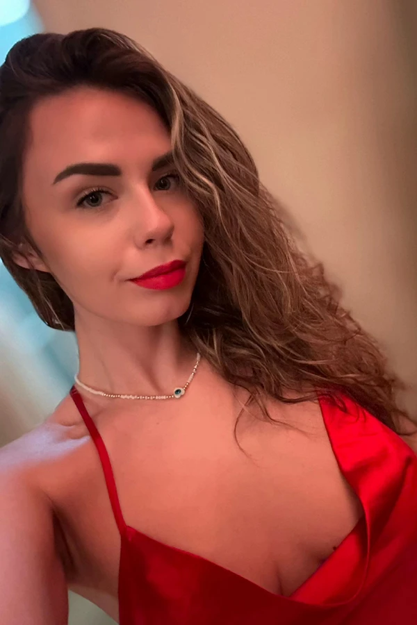 Bella — 5 / 11
