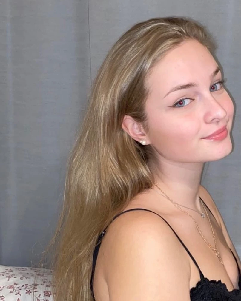 Linda — 1 / 6