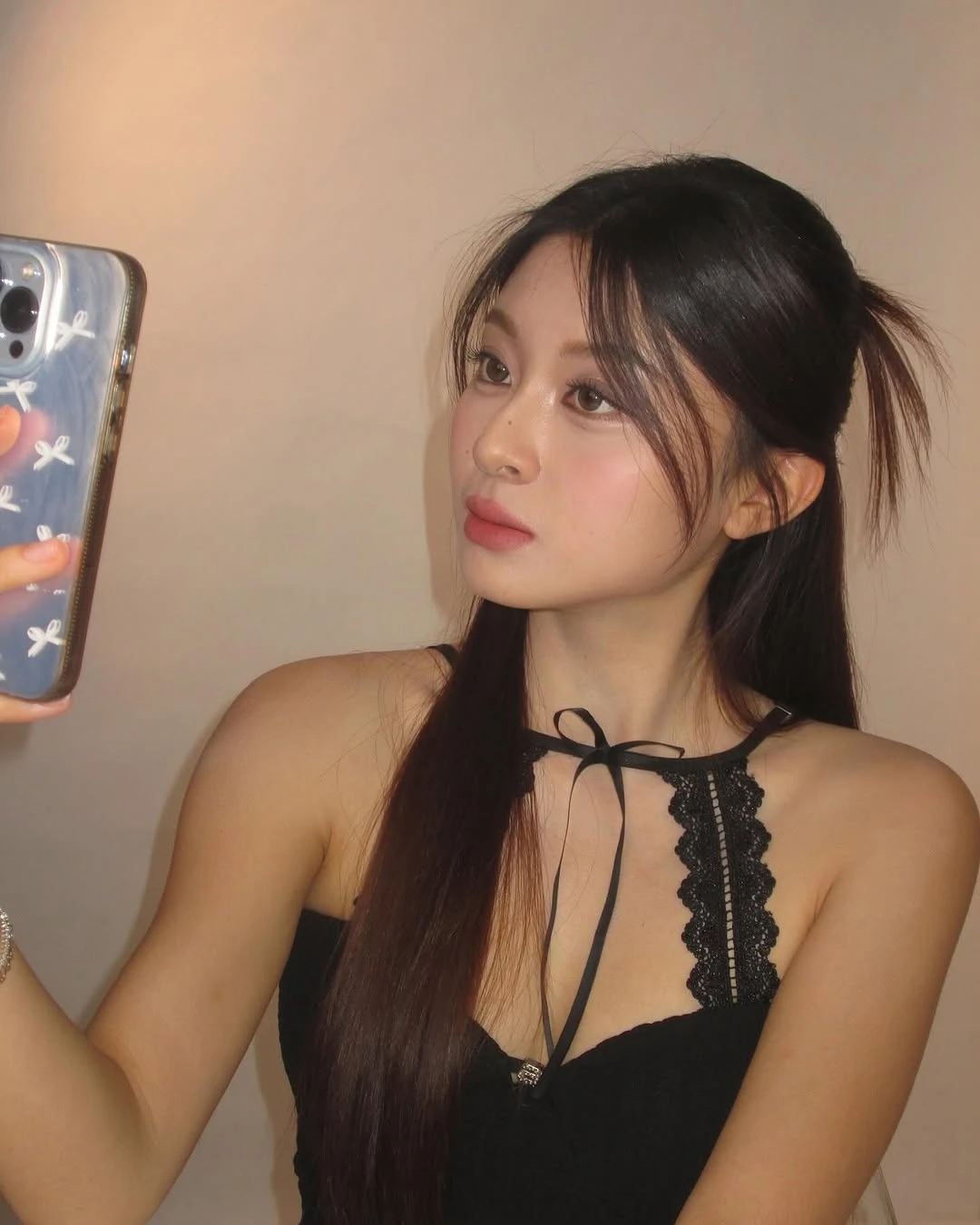 Virra, Escort, Bali
