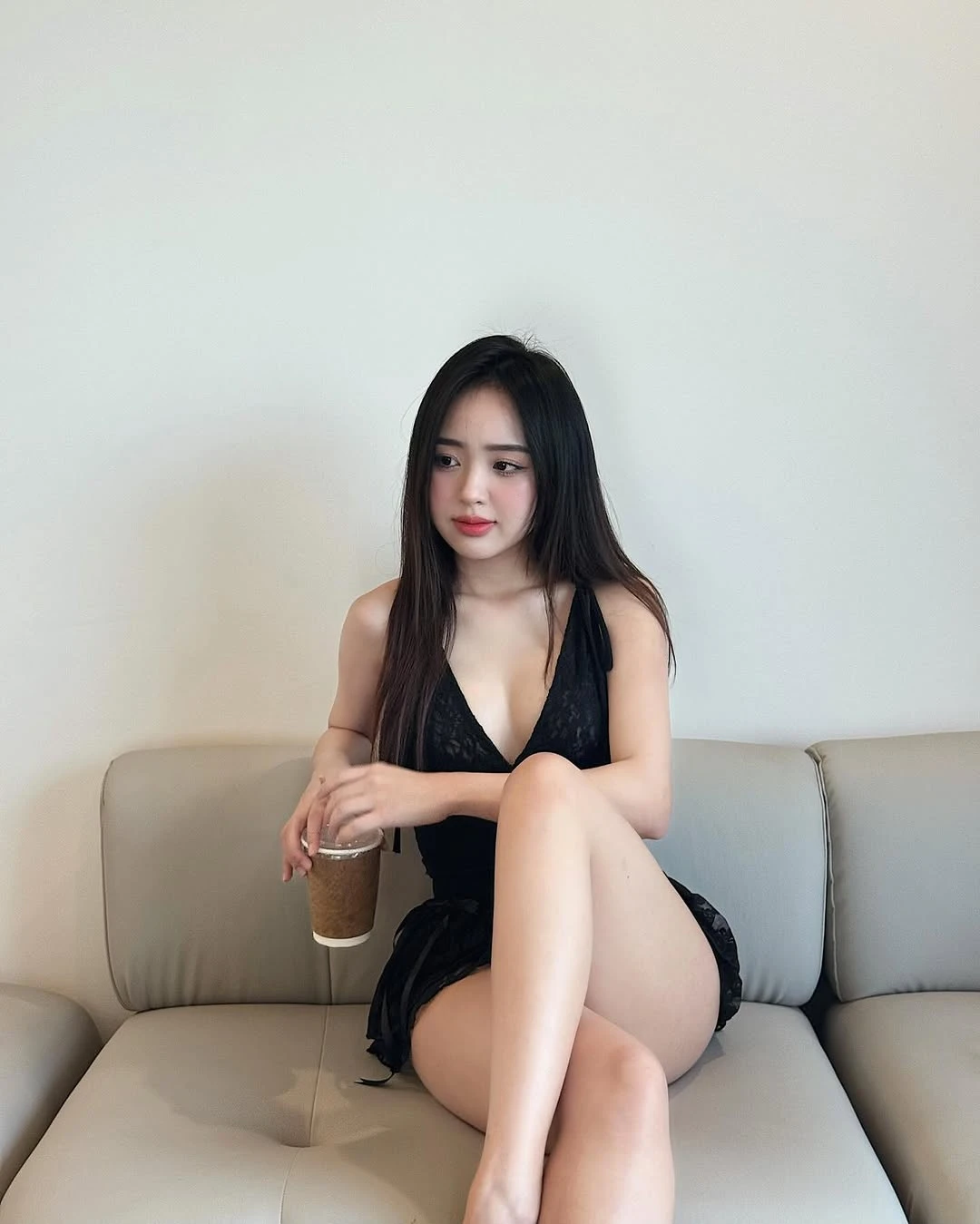 Felicia, Escort, Jakarta