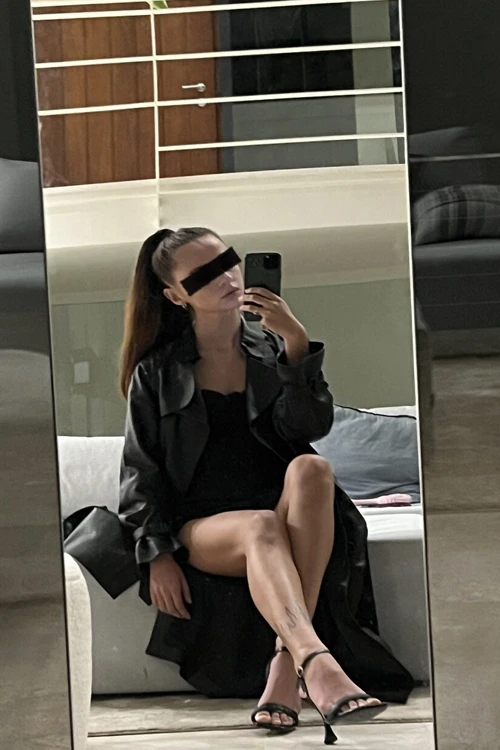 Emily — 3 / 11