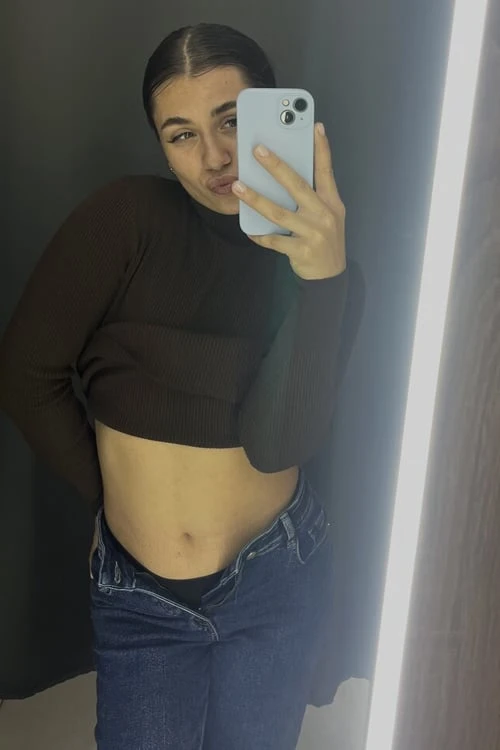 Sandra — 2 / 9