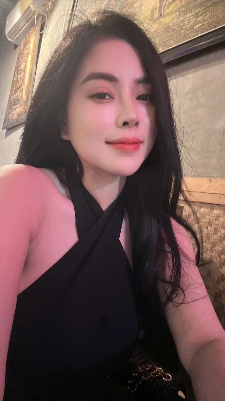 Yoona — 2 / 5