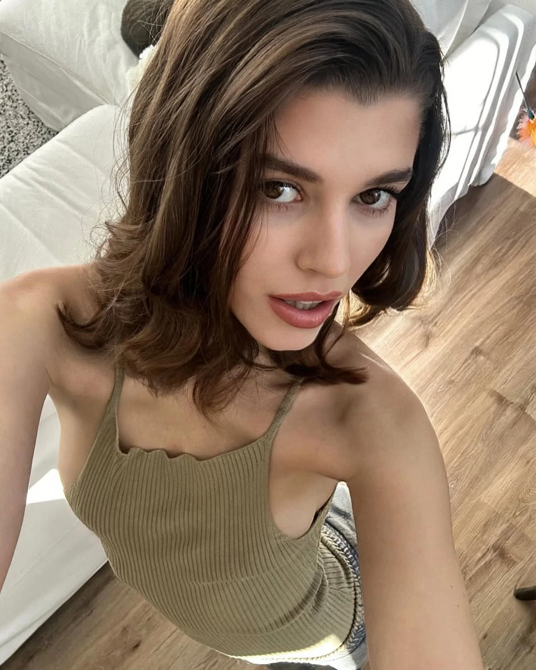 SHILOH, Escort, Paris