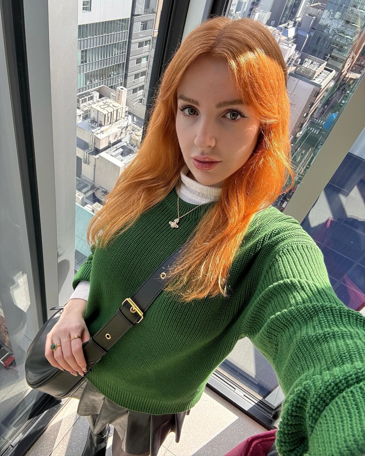 Josine oriella — 3 / 11