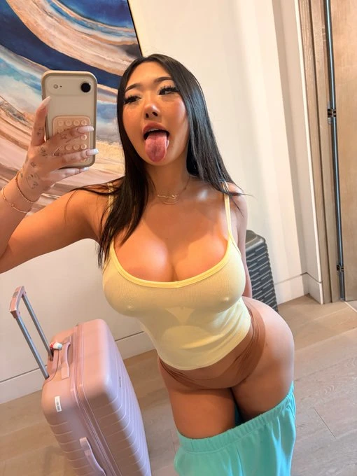 Pretty ❤️ — 2 / 4