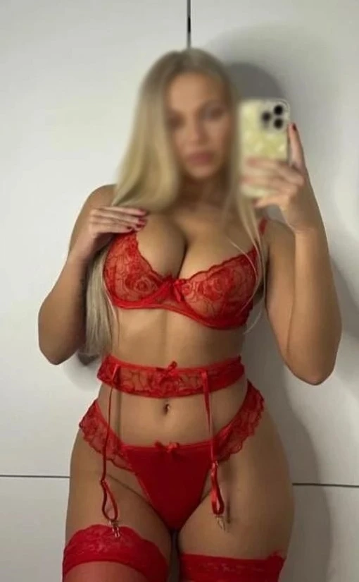 Vicky — 1 / 2