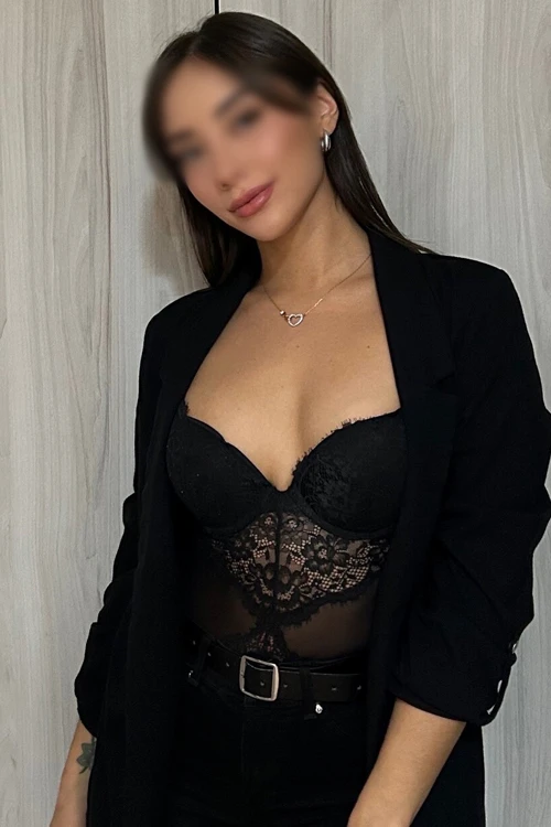 Hilary, Escort, Düsseldorf