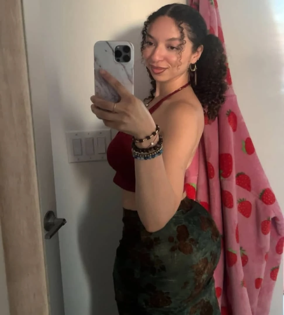Sarah, Escort, Athens